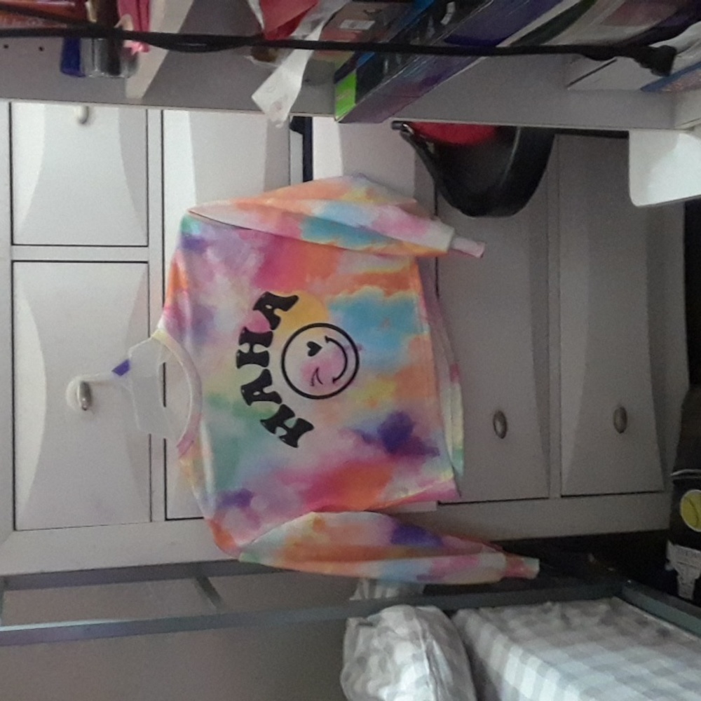 Preppy kids size 9y croptop
